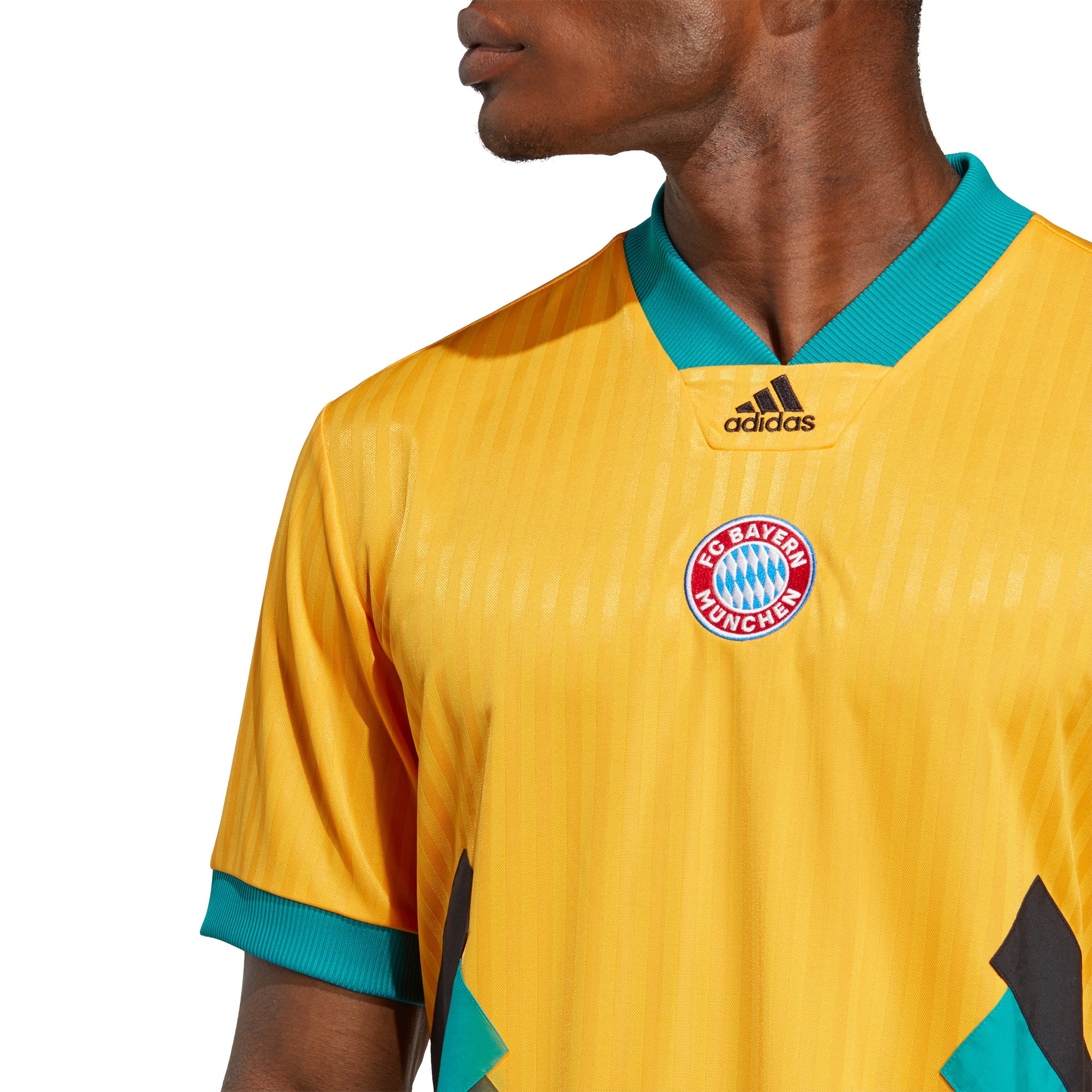 FC Bayern Munich Icon Jersey 2022/23 | adidas | EvangelistaSports.com